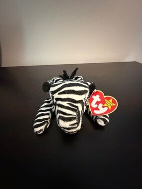 NWT Ty Beanie Baby Ziggy the Zebra Retired Collectible Vintage Toys